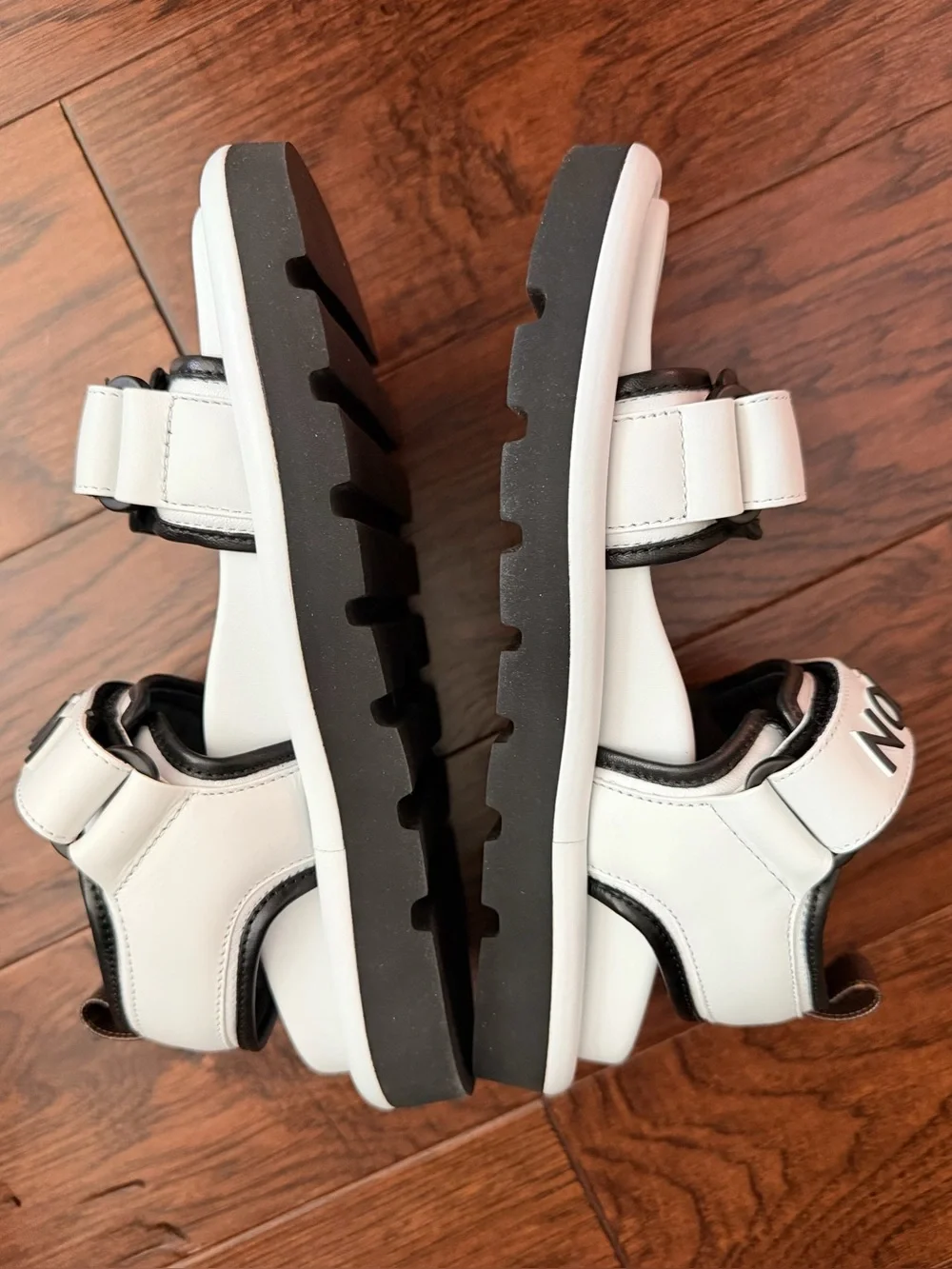 Louis Vuitton women Sandals